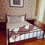 App Obrovac In The Centre - With Amazing Sea View! Apartman Pula